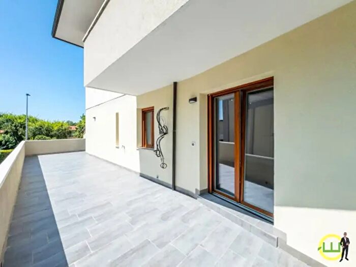 Appartamento con 6 locali in vendita in Viale Trento, Fiume Veneto