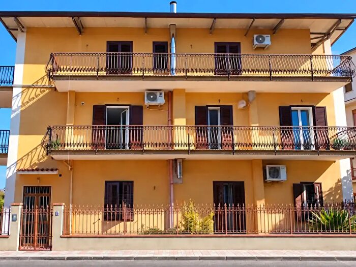 Appartamento con 6 locali in vendita in Via Padri Vocazionisti, Misilmeri