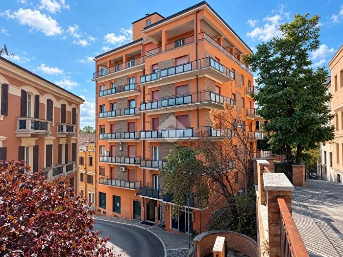Appartamento quadrilocale in vendita in Via della Liberazione, Chieti