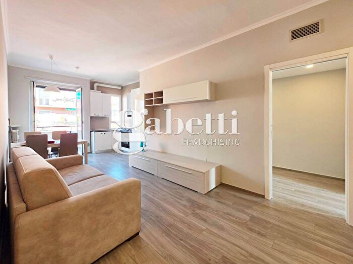 Appartamento bilocale in affitto in Via Arbe, Maggiolina, Milano