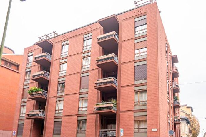 Appartamento trilocale in affitto in Via Alfonso La Marmora, Torino