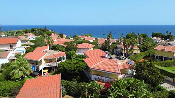 Casa con 5 locali in vendita in Viale dei Lidi, Siracusa