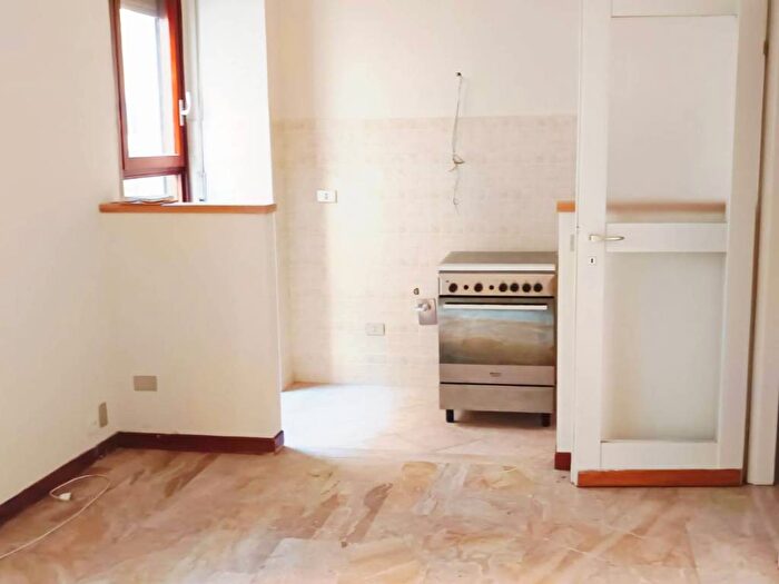 Appartamento bilocale in affitto in Via Monferrato, Washington, Milano