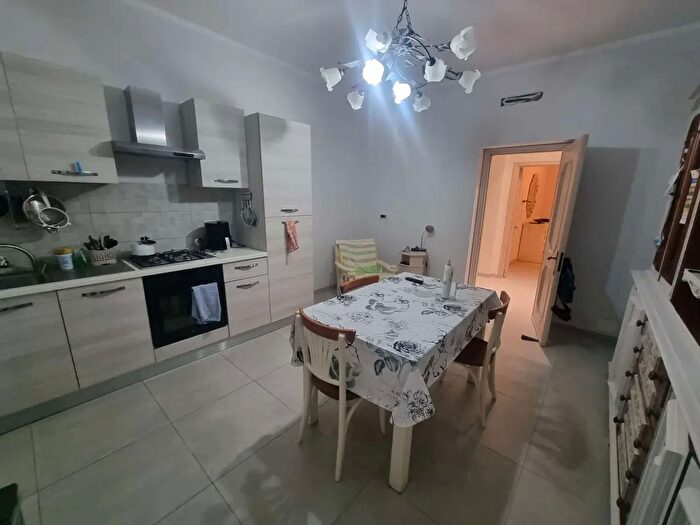 Appartamento bilocale in affitto in Sarzana