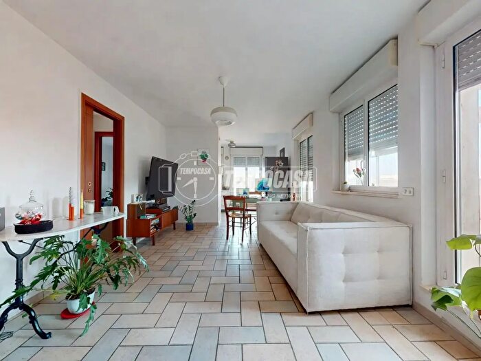 Appartamento trilocale in vendita in Via Amedeo Modigliani, Conversano