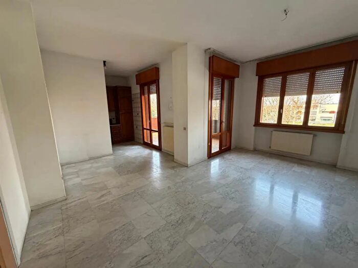 Appartamento trilocale in vendita in Piacenza