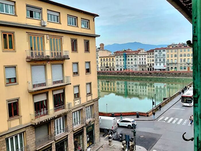 Appartamento quadrilocale in vendita in Firenze