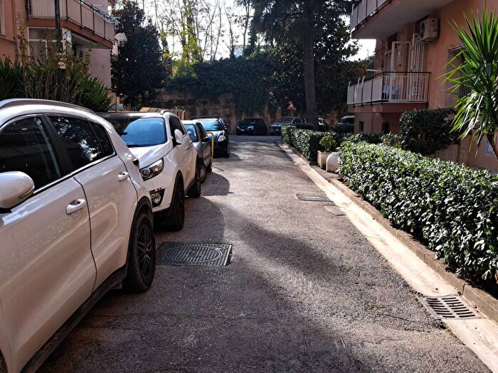 Appartamento bilocale in affitto in Via Emilio Scaglione, Piscinola, Napoli