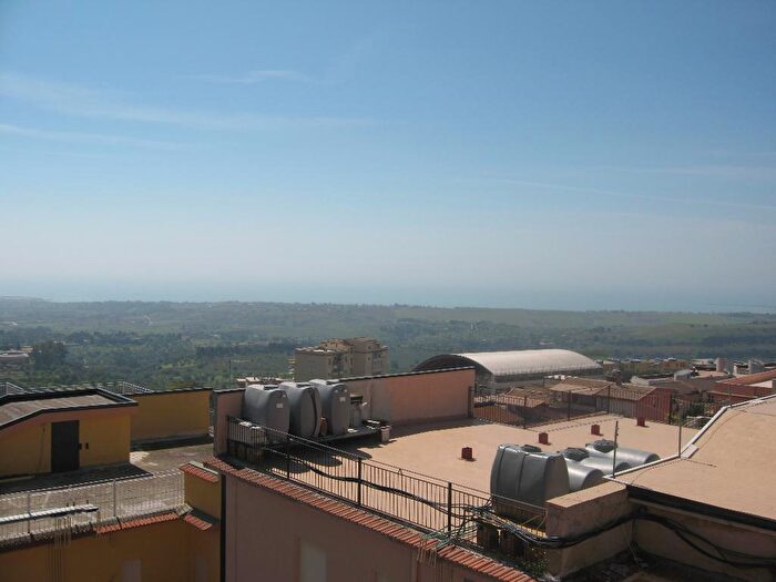 Appartamento con 5 locali in vendita in Via Fazello, Agrigento