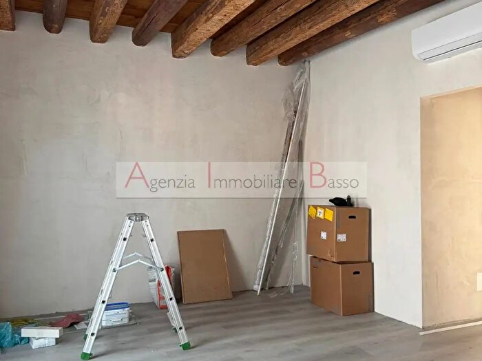 Appartamento bilocale in vendita in Via Maggiore, Battaglia Terme