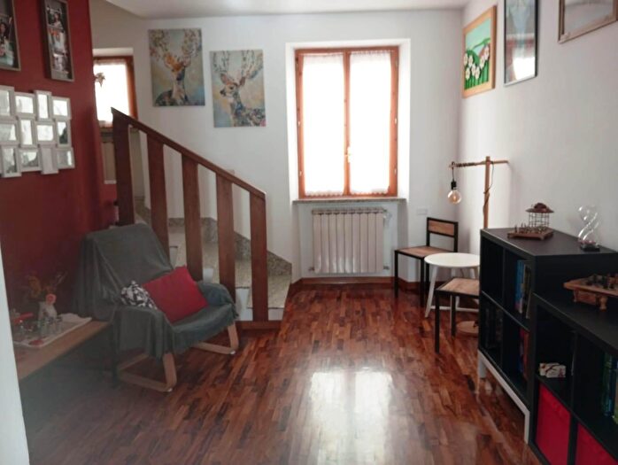 Casa trilocale in vendita in Matelica