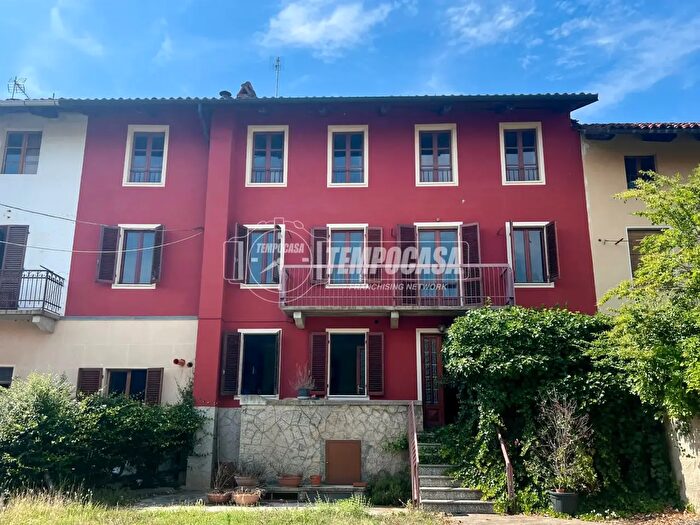 Casa con 11 locali in vendita in Strada Sabena, Pecetto Torinese