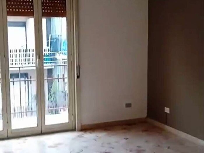 Appartamento trilocale in affitto in Viale Mario Rapisardi, Rapisardi, Catania