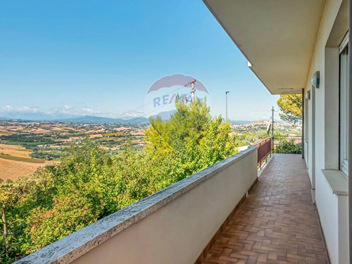 Appartamento quadrilocale in vendita in SantElpidio A Mare