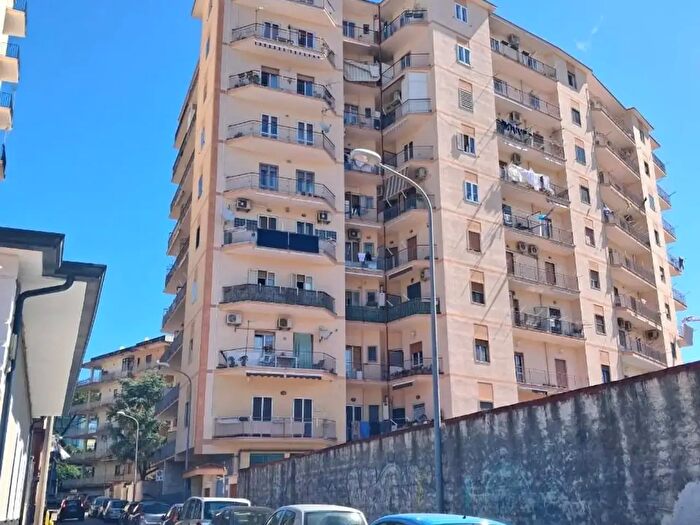 Appartamento quadrilocale in vendita in Via Maresca, Torre Annunziata