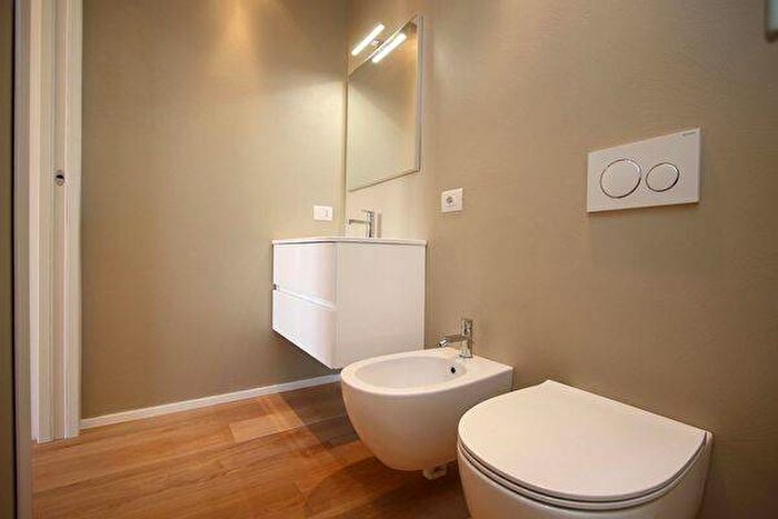 Appartamento bilocale in affitto in Via Ponte Seveso, Centrale, Milano