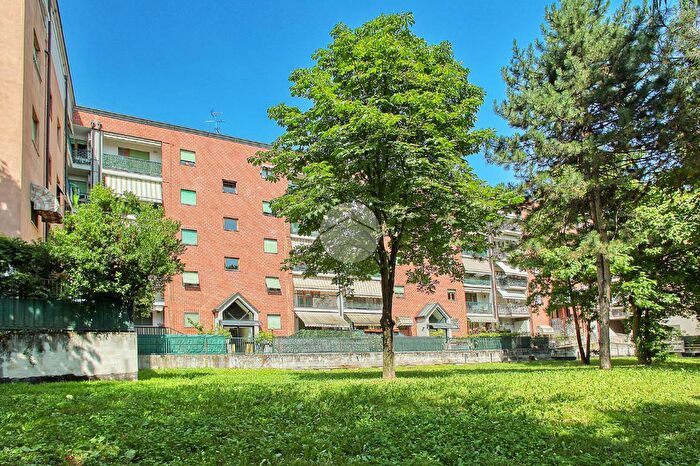 Appartamento trilocale in vendita in Via Q Sella, Busto Arsizio