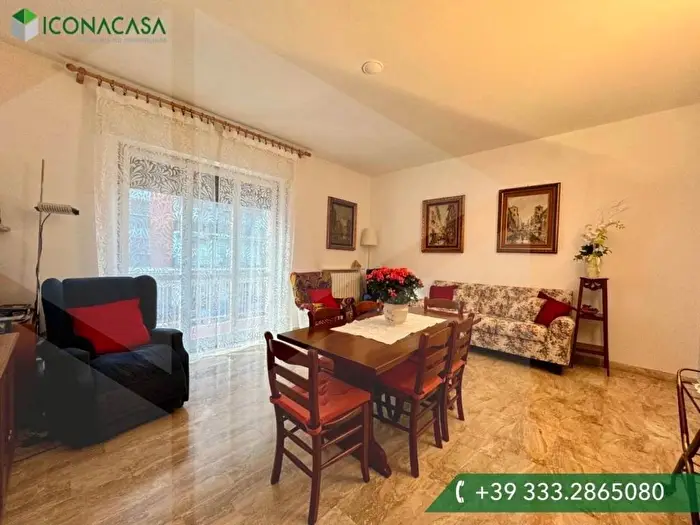 Appartamento trilocale in vendita in Via Fratelli Cervi, Centro, San Giuliano Milanese