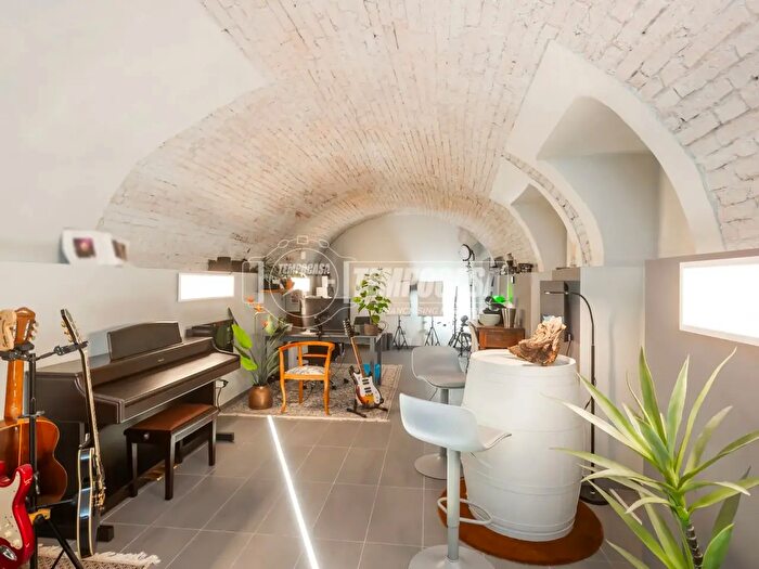 Appartamento monolocale in vendita in Via Roma, Fossano