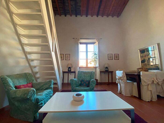 Appartamento trilocale in affitto in Via Pellicceria, Piazza della Repubblica, Firenze