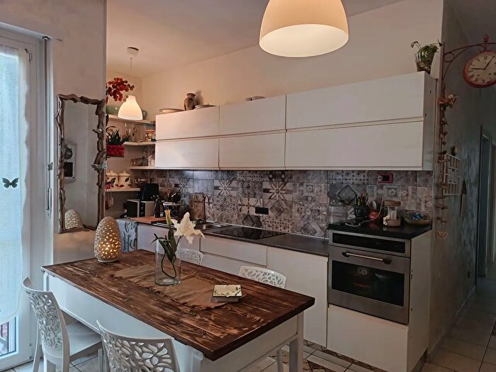 Appartamento trilocale in vendita in Via Caduti Libertà, Cumiana