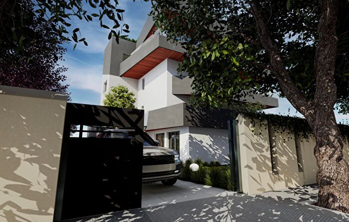 Appartamento quadrilocale in vendita in Via Vincenzo Balsamo, Lecce