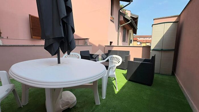 Appartamento bilocale in vendita in Via Achille Grandi, Desio