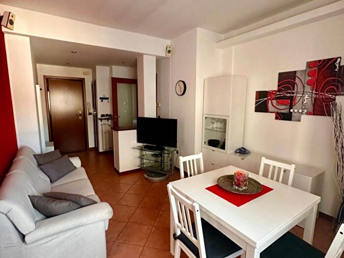 Appartamento bilocale in affitto in Via Tommaso Luciani, Settefontane, Trieste