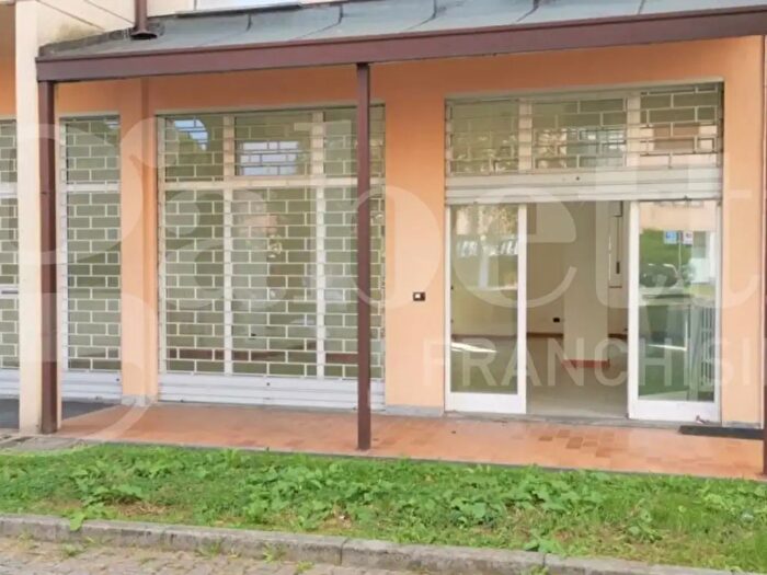 Appartamento monolocale in affitto in Via Sorteni, Monza