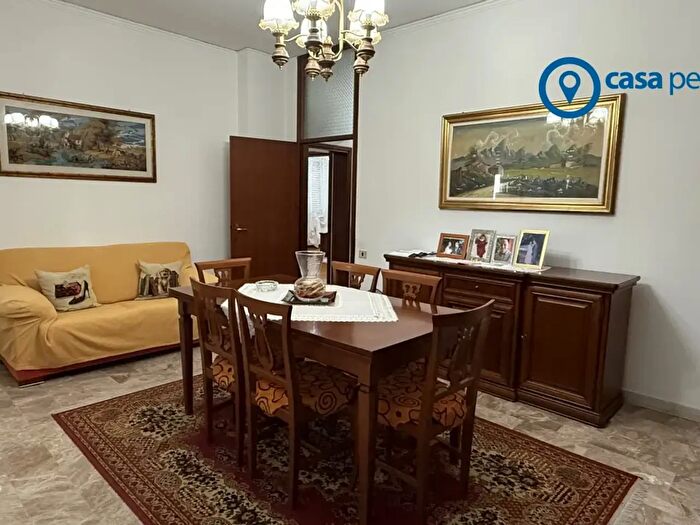 Appartamento quadrilocale in vendita in Via Girolamo Savonarola, Rovigo
