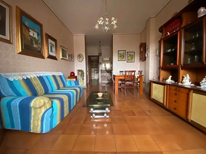 Appartamento trilocale in vendita in Viale Cesare Battisti, Acquasparta