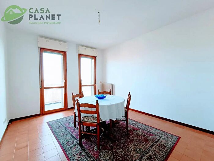 Appartamento trilocale in vendita in Via Francesco Barbiero, Mogliano Veneto