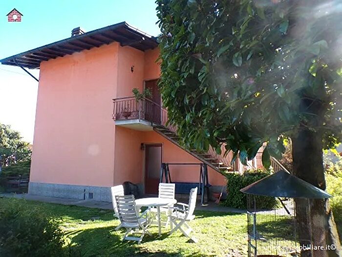 Appartamento in vendita in Besozzo Varese Lombardia Italia, Besozzo