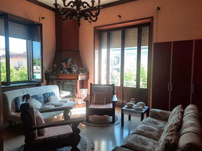 Appartamento con 6 locali in vendita in Via San Francesco dAssisi, Ceccano