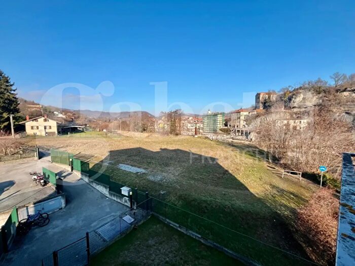 Appartamento bilocale in vendita in Località Utra, Millesimo