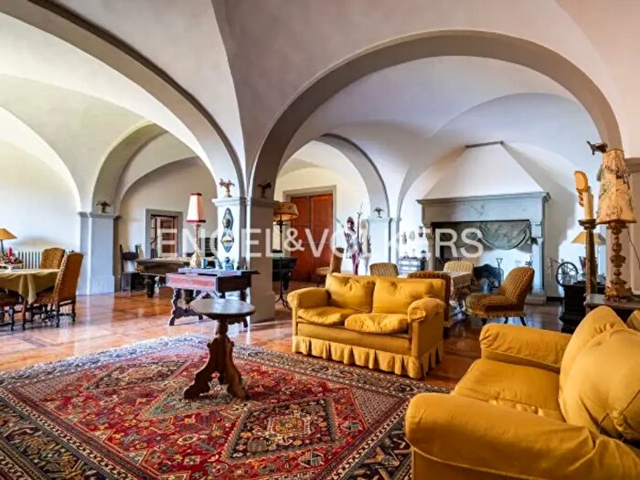 Casa con 6 locali in affitto in Via di Lizzano, Bagno A Ripoli