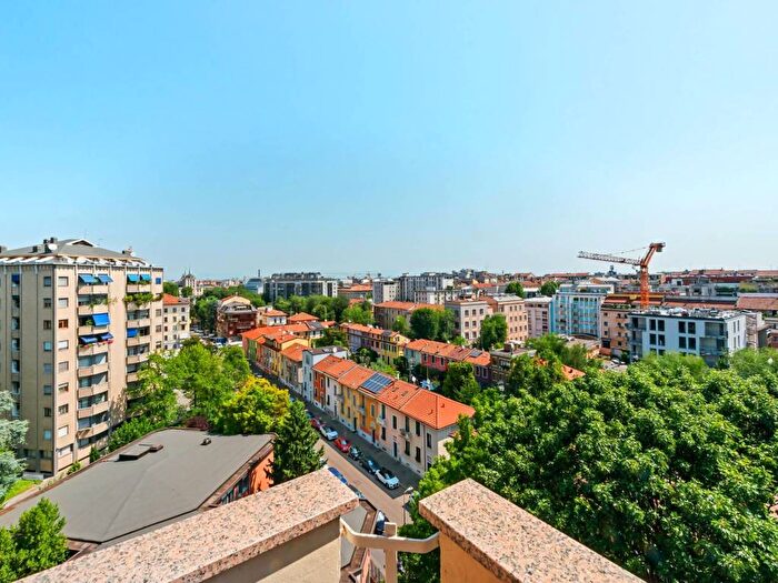 Appartamento quadrilocale in vendita in Via Beato Angelico, Città Studi, Milano