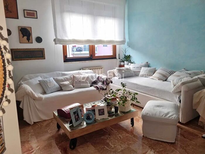 Appartamento trilocale in vendita in La Spezia