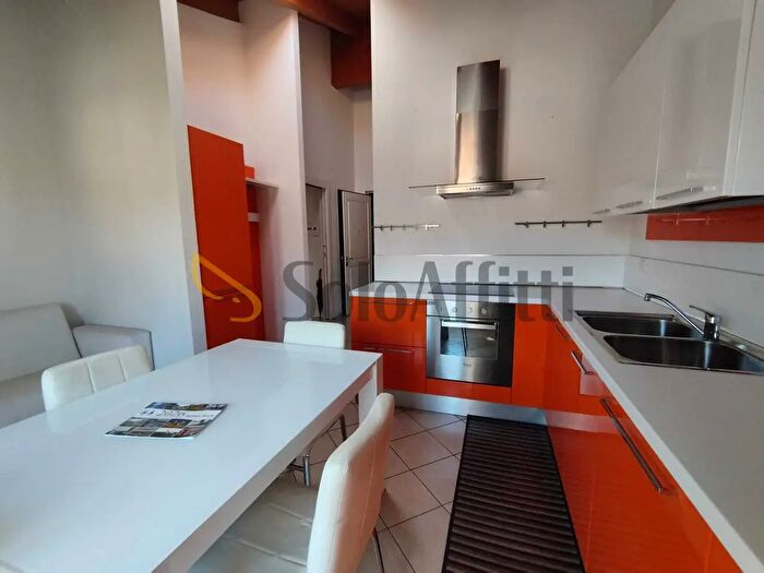 Appartamento bilocale in affitto in Uggiate con Ronago