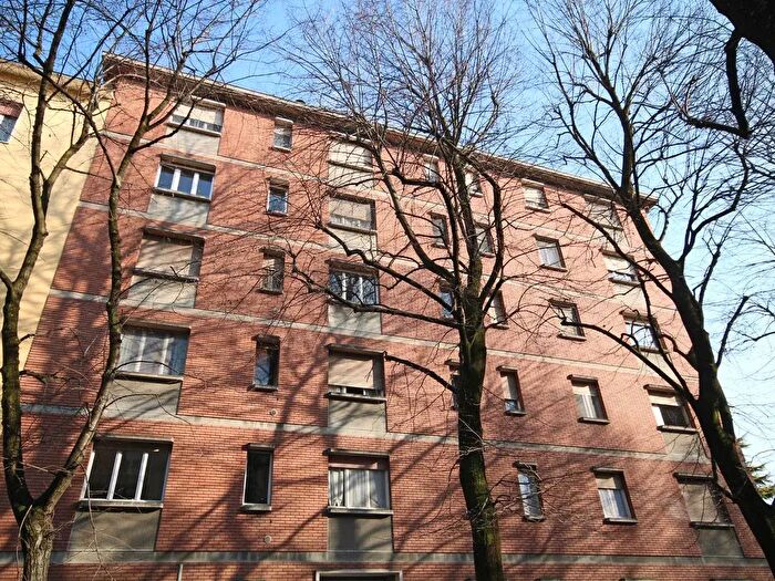 Appartamento trilocale in vendita in Via Abba, Parma