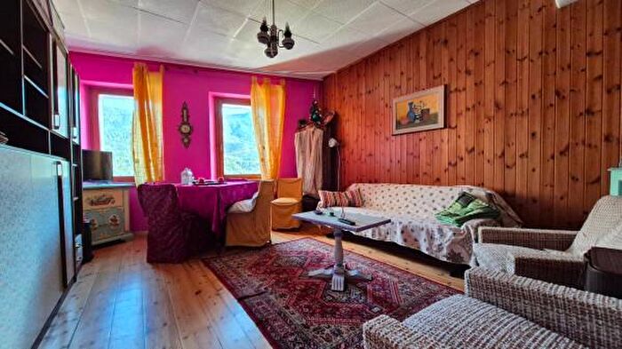 Appartamento trilocale in vendita in Via Monte Rite, Valle Di Cadore