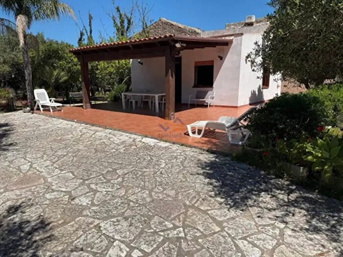 Casa con 5 locali in vendita in Contrada Fraginesi, Castellammare Del Golfo