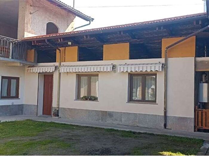 Appartamento bilocale in affitto in VIA FERRERI, Centro, Frossasco