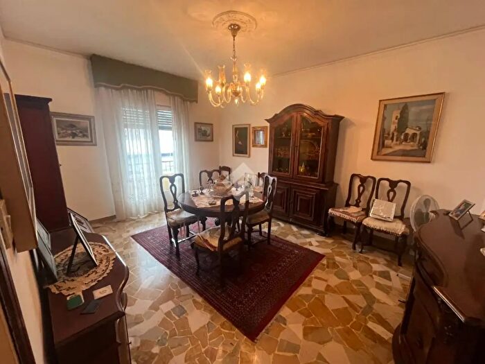 Appartamento trilocale in vendita in V Torino, Venezia