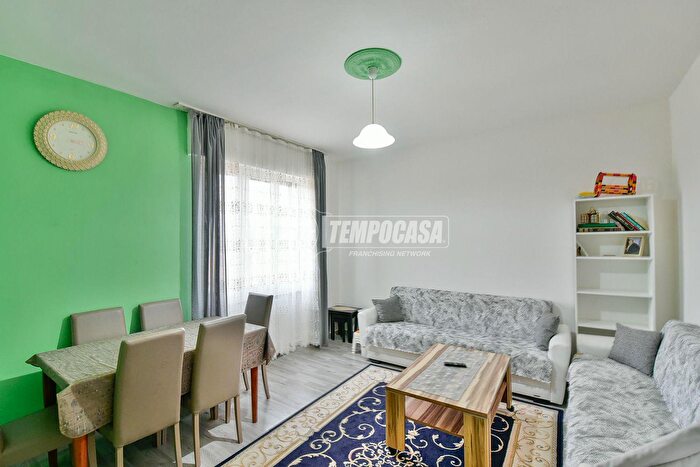 Appartamento trilocale in vendita in Via Cucciago, Senna Comasco