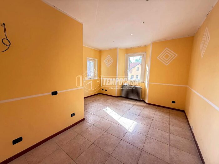 Appartamento monolocale in vendita in Via Piazzale Corte, Monguzzo