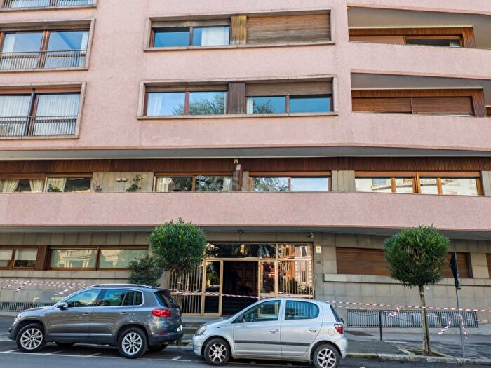 Appartamento con 6 locali in affitto in Via Antonio Bertoloni, Parioli, Roma