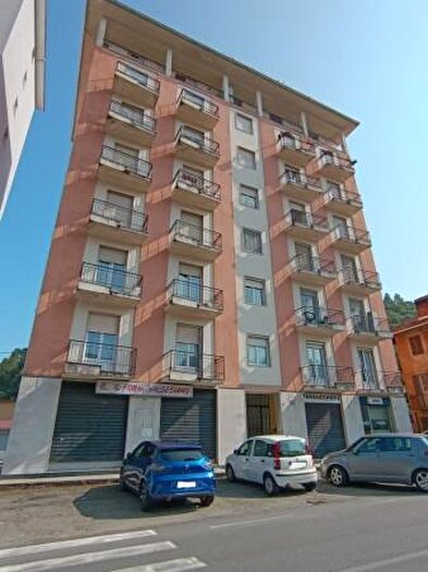 Appartamento trilocale in vendita in Via Giuseppe Garibaldi a, Crevacuore
