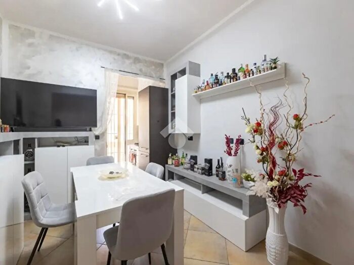 Appartamento bilocale in vendita in Via S Marino, Torino