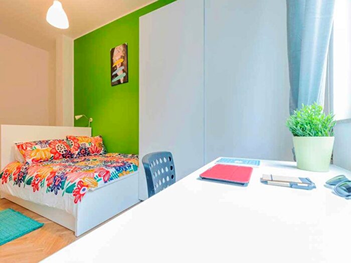 Appartamento trilocale in affitto in Via delle Lame, San Felice, Bologna